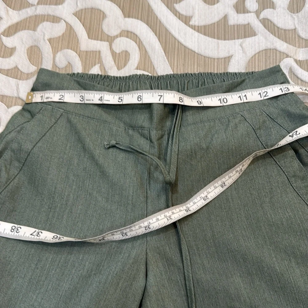 Grey's Anatomy Sage Green Scrub Top and pants - Picture 10 of 11